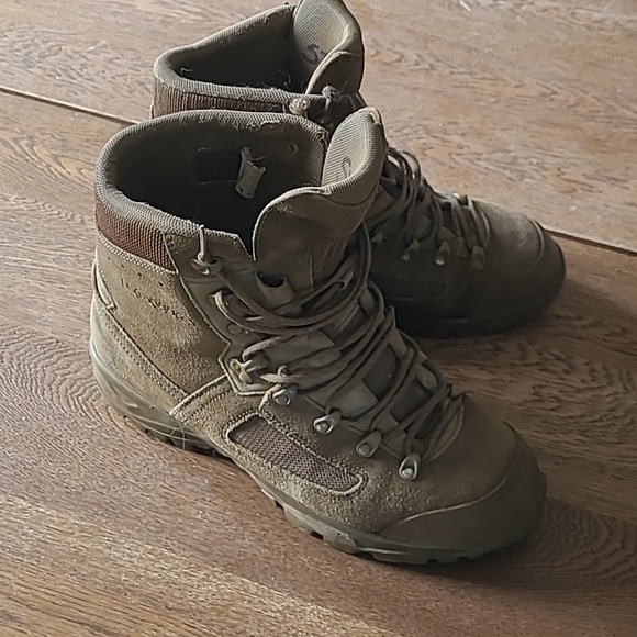 Lowa GTX boots - Picture 4 of 8